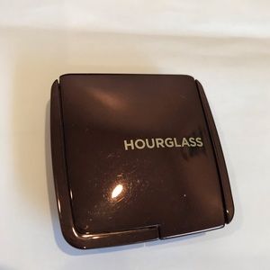 Hourglass dim light mini